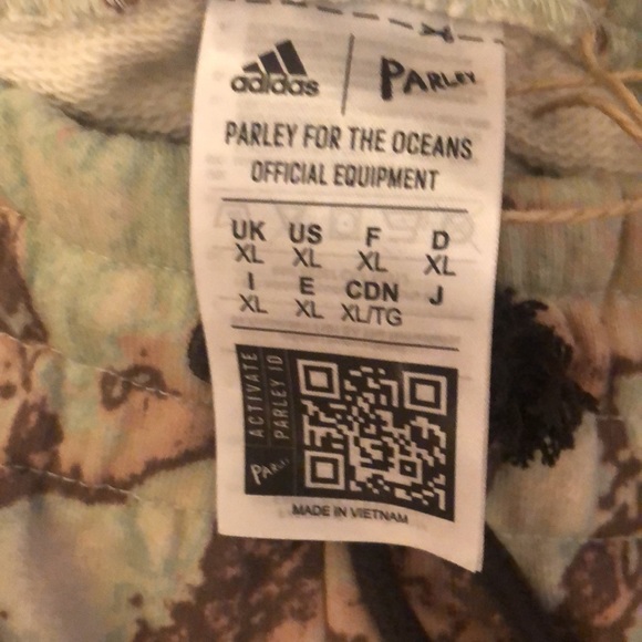 Adidas Parley sweat pants s different kind of pant - Picture 3 of 11